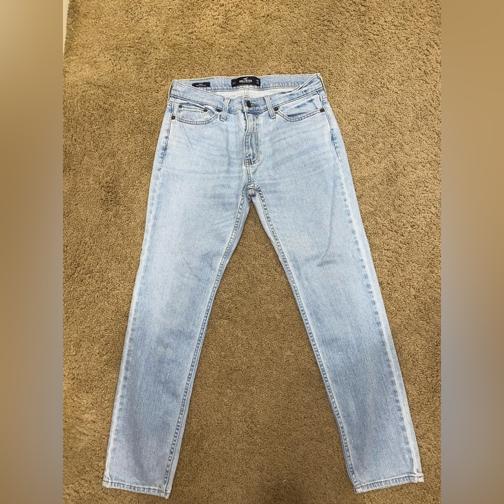 Size w30 L30 skinny hollister jeans barely worn